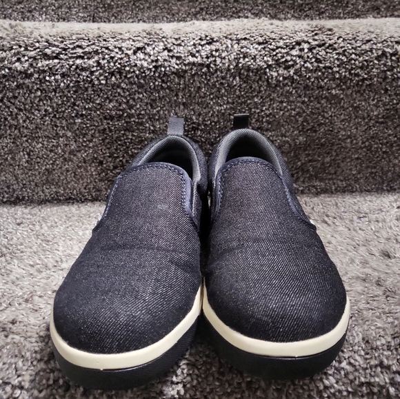 Nautilus Slip Resistant Composite Toe Safety Shoes - Picture 2 of 4